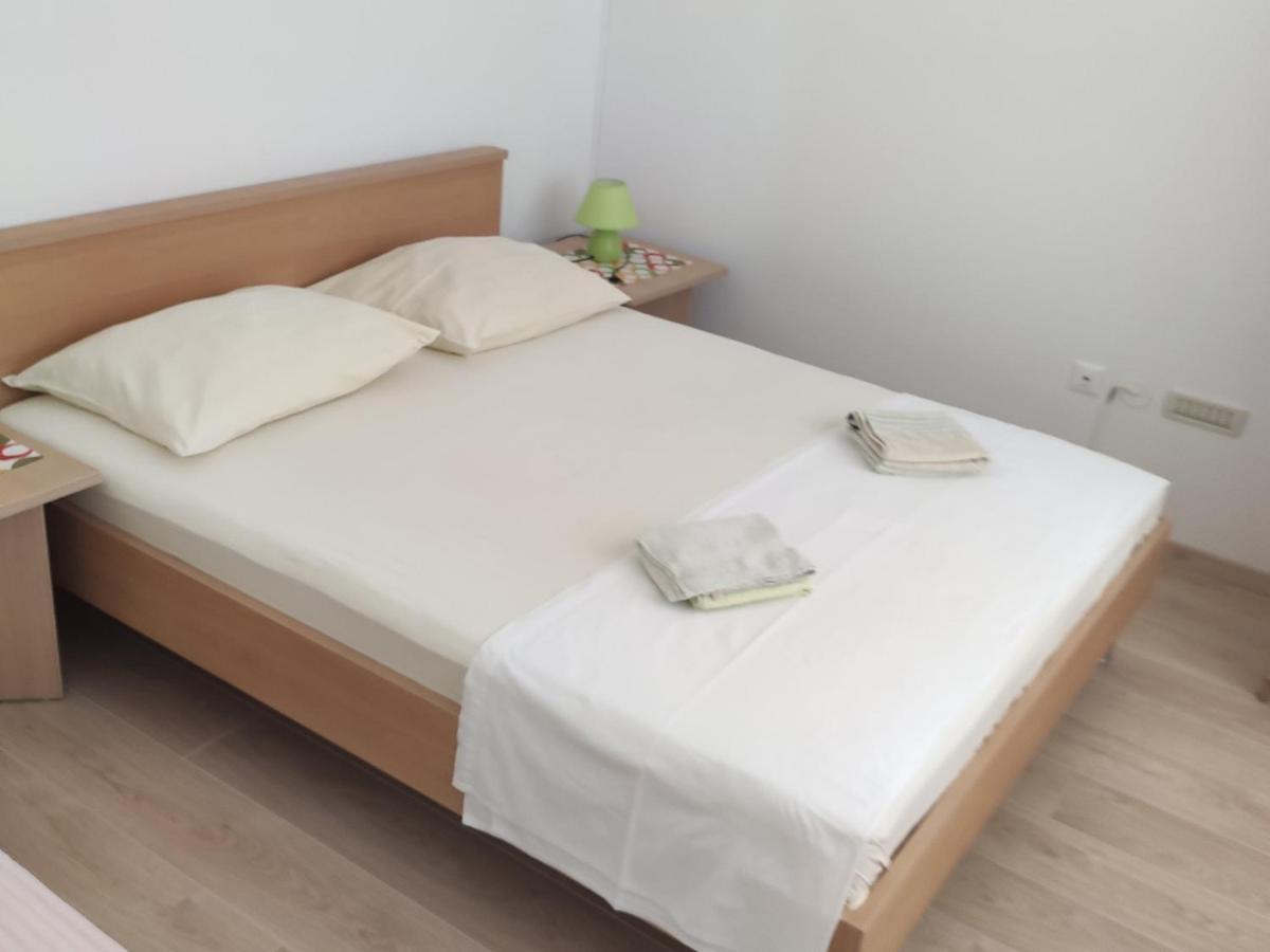 Apartments Ivo Makarska Eksteriør billede